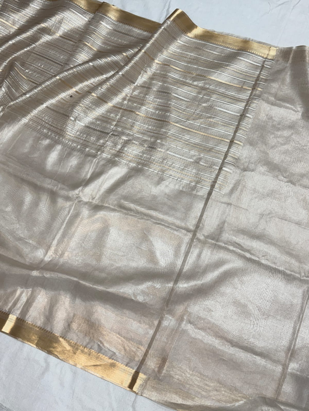 Banasari Silk Saree Silver/Gold Unstitched
