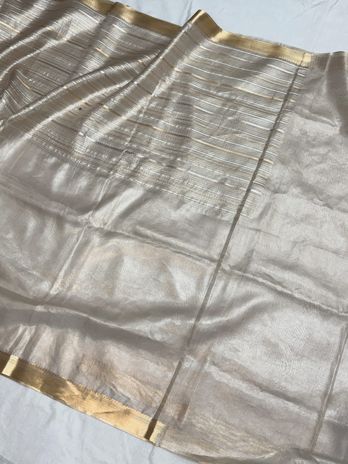 Banasari Silk Saree Silver/Gold Unstitched
